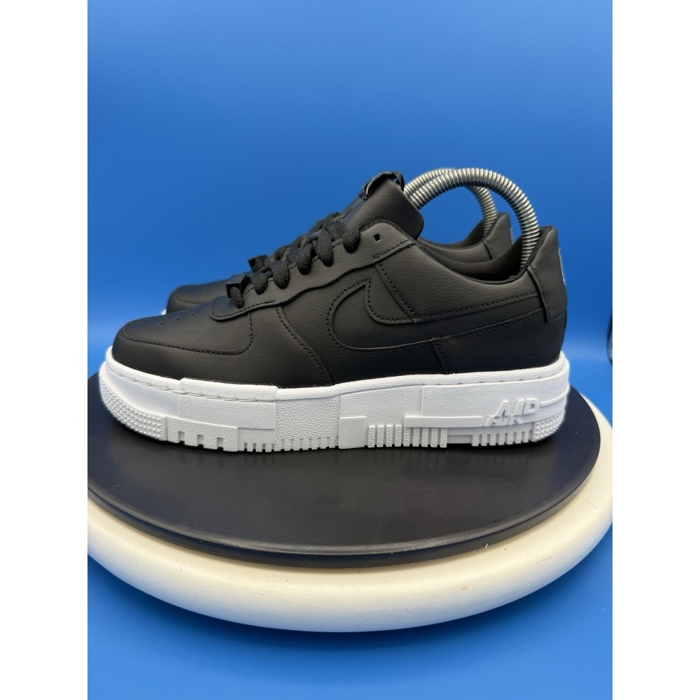 Nike Air Force One Pixel Womens Size 7 Black White Shoes Sneakers CK6649-001